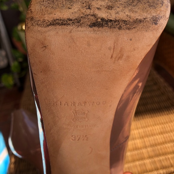 Brian Atwood Nude Patent Platform Dress Pumps - Picture 5 of 6